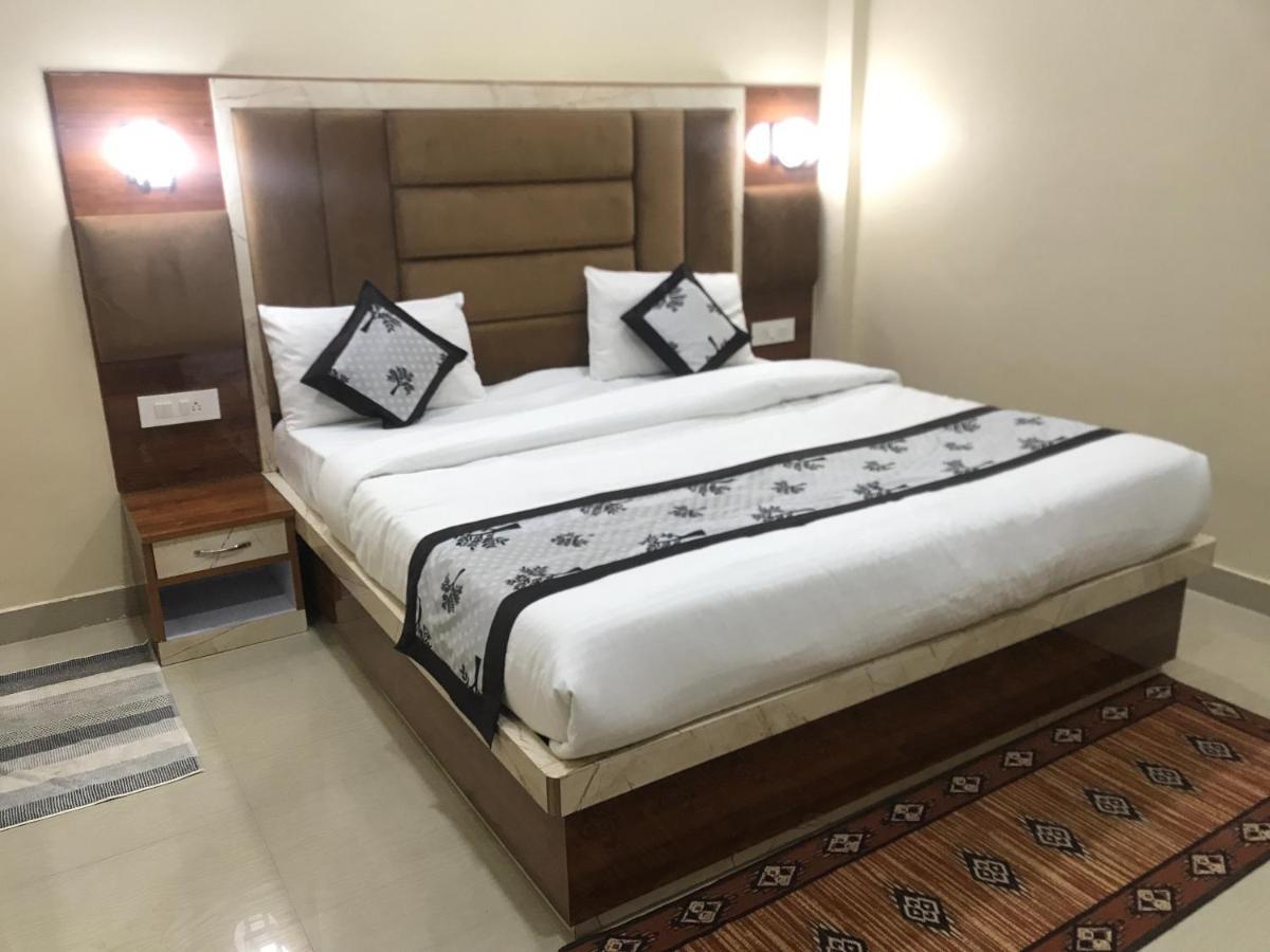 The Sunshine Apartment Agra  Exterior photo