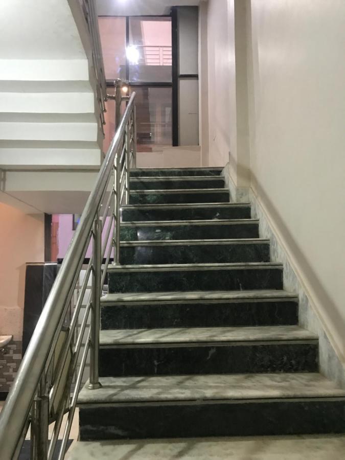 The Sunshine Apartment Agra  Exterior photo